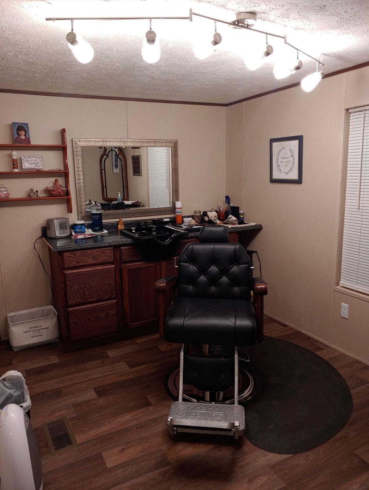 Barber Chair